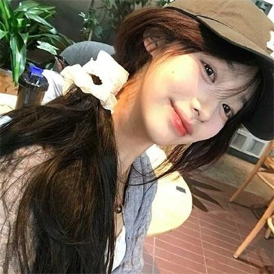 利马来的莉娜